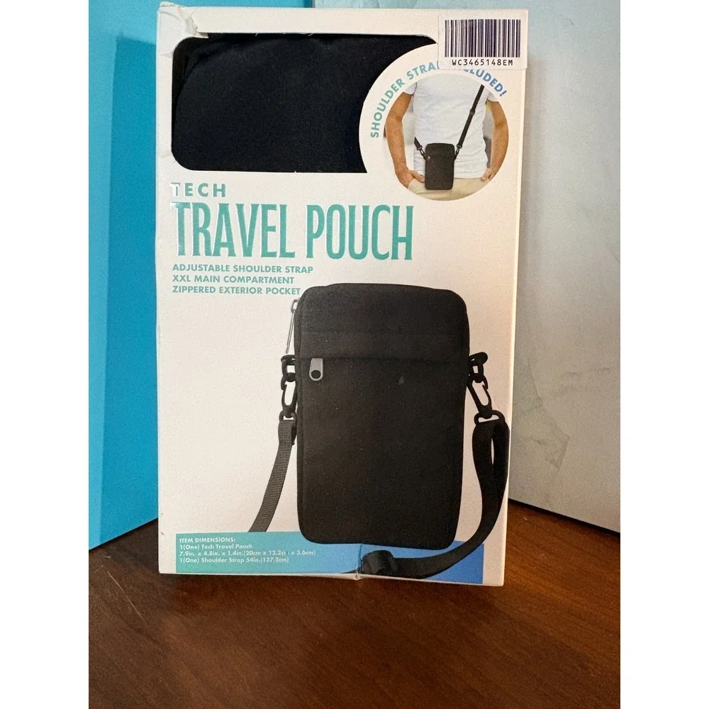 NIB‎ Bytech Travel Pouch Black